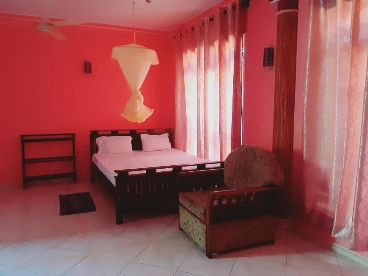 Mount House Hotel Apartment Dikwella Dış mekan fotoğraf
