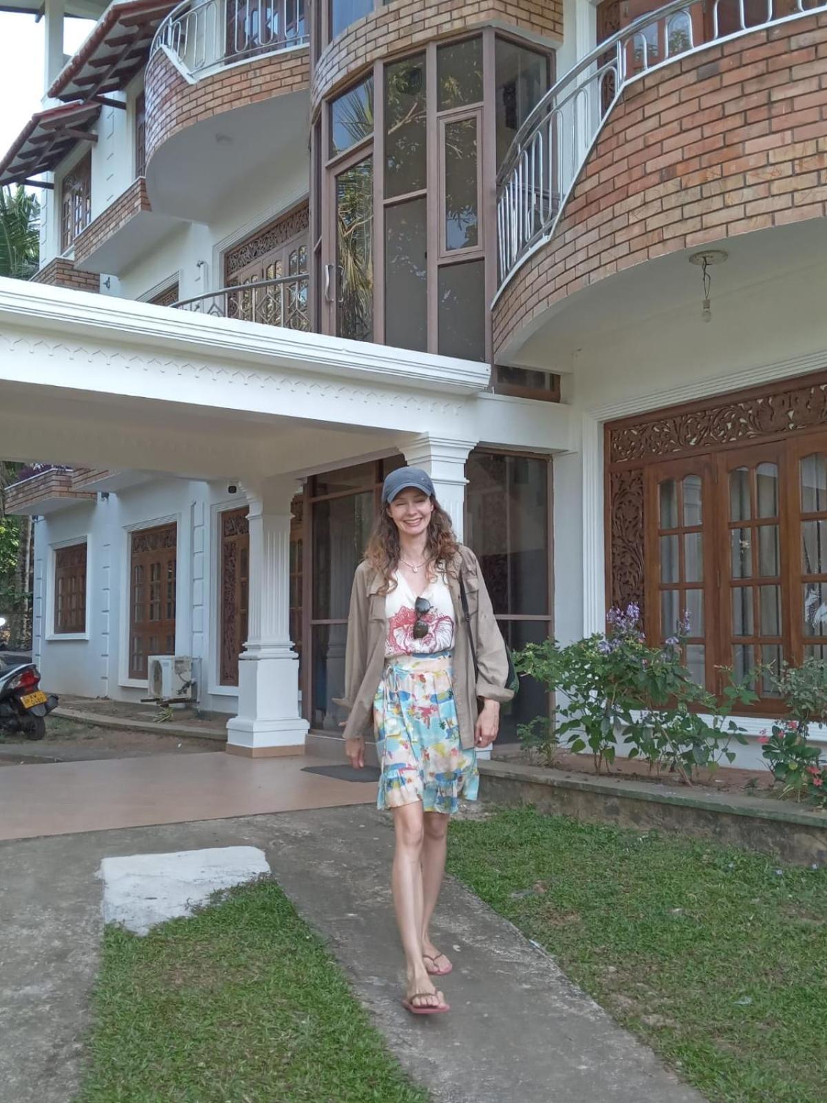 Mount House Hotel Apartment Dikwella Dış mekan fotoğraf