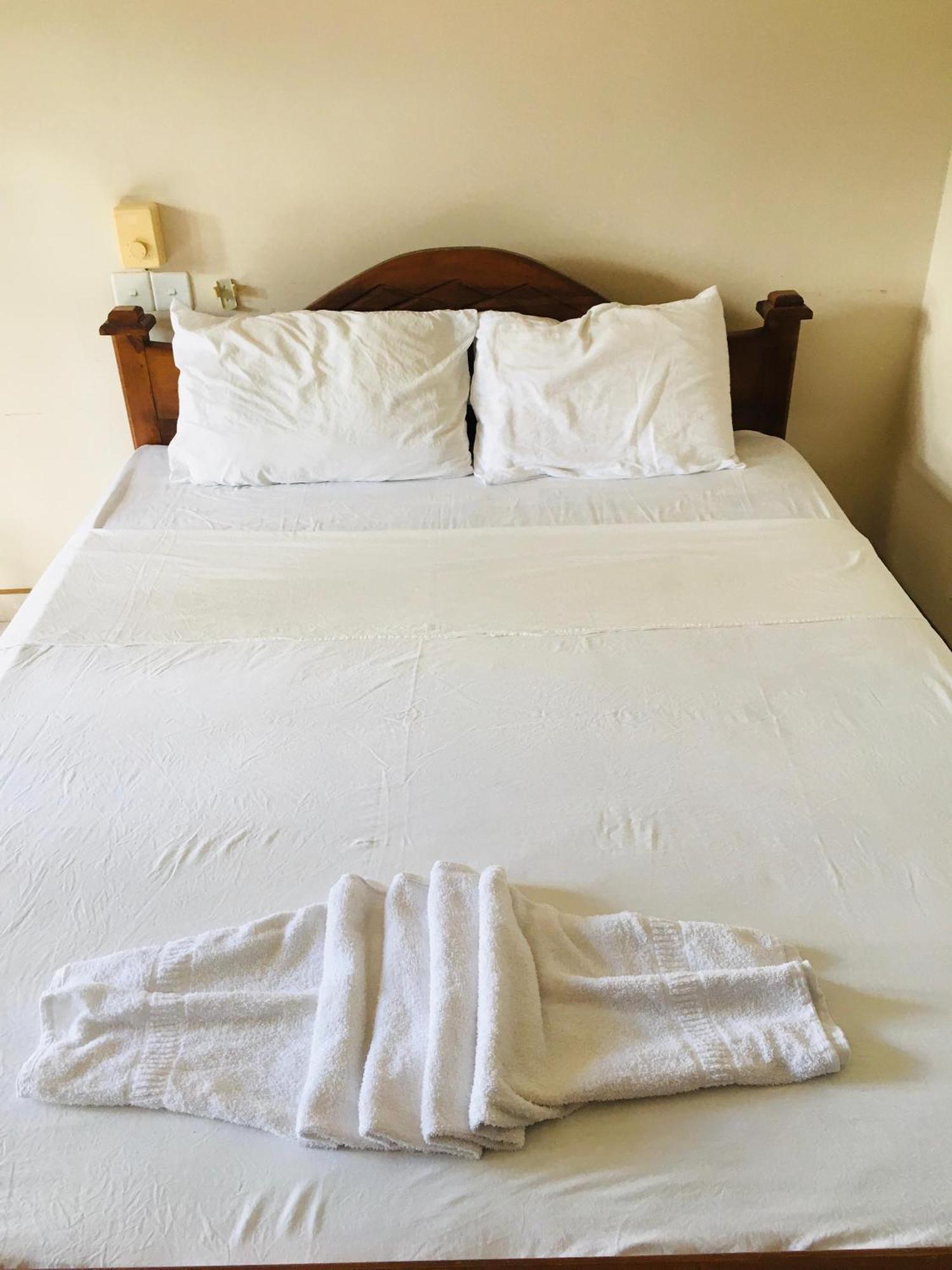 Mount House Hotel Apartment Dikwella Dış mekan fotoğraf